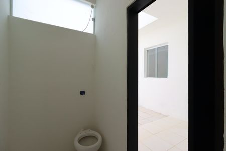 Casa à venda com 258m², 4 quartos e 4 vagasBanheiro de Serviço