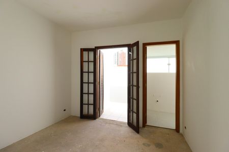 Casa à venda com 258m², 4 quartos e 4 vagasSuíte 3