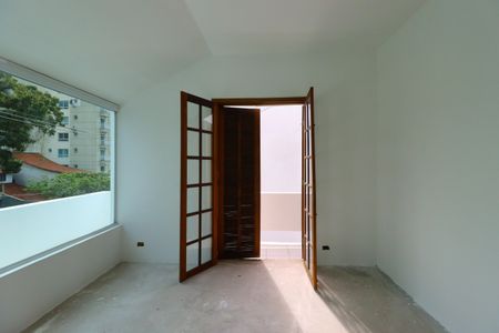 Casa à venda com 258m², 4 quartos e 4 vagasSuíte Master