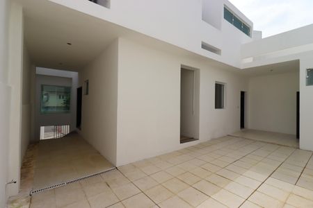 Casa à venda com 258m², 4 quartos e 4 vagasQuintal