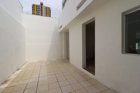 Casa à venda com 258m², 4 quartos e 4 vagasQuintal