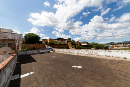 Casa à venda com 470m², 5 quartos e 4 vagasTerraço
