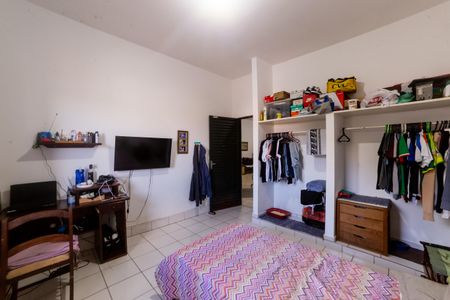 Casa à venda com 470m², 5 quartos e 4 vagasQuarto 3