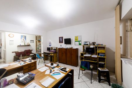 Casa à venda com 470m², 5 quartos e 4 vagasEscritório