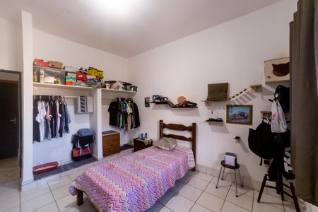 Casa à venda com 470m², 5 quartos e 4 vagasQuarto 3