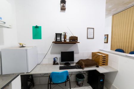 Casa à venda com 470m², 5 quartos e 4 vagasCopa do Escritório