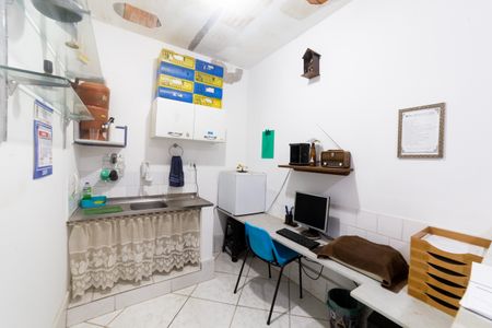 Casa à venda com 470m², 5 quartos e 4 vagasCopa do Escritório