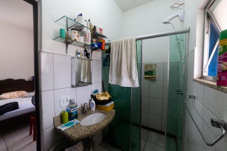 Casa à venda com 470m², 5 quartos e 4 vagasBanheiro da Suíte 2