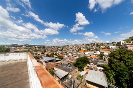 Casa à venda com 470m², 5 quartos e 4 vagasVista do terraço