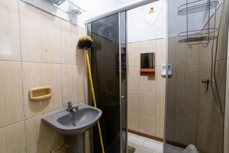 Casa à venda com 470m², 5 quartos e 4 vagasBanheiro Social