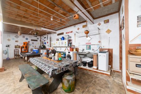 Casa à venda com 470m², 5 quartos e 4 vagasSala/ área de serviço