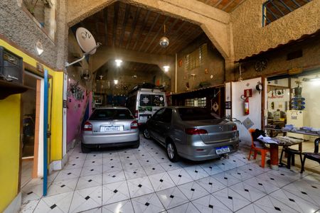 Casa à venda com 470m², 5 quartos e 4 vagasGaragem