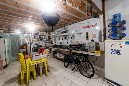 Casa à venda com 470m², 5 quartos e 4 vagasSala térreo