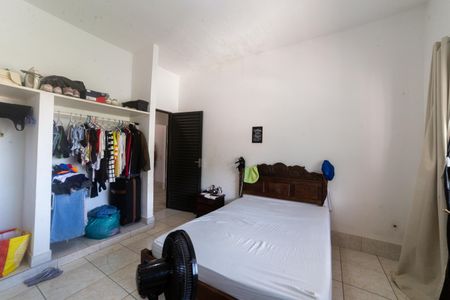 Casa à venda com 470m², 5 quartos e 4 vagasSuíte 2