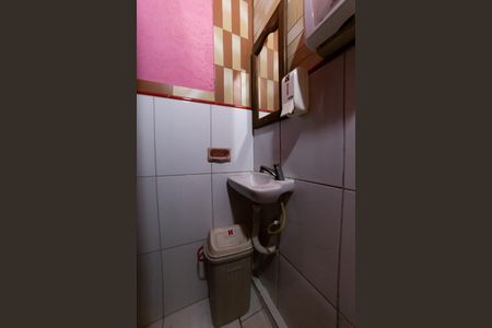 Casa à venda com 470m², 5 quartos e 4 vagasBanheiro garagem