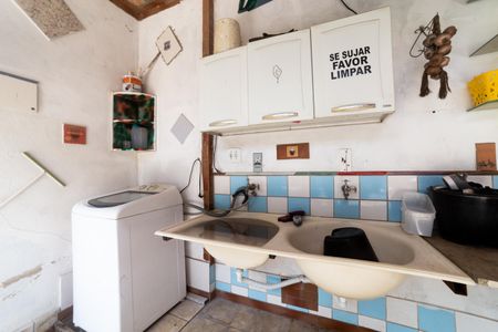 Casa à venda com 470m², 5 quartos e 4 vagasÁrea de Serviço externa