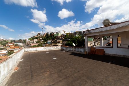 Casa à venda com 470m², 5 quartos e 4 vagasTerraço