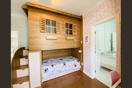 Casa de condomínio à venda com 325m², 4 quartos e 4 vagas Casa de condomínio à venda com 325m², 4 quartos e 4 vagasFoto 24