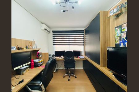 Casa de condomínio à venda com 325m², 4 quartos e 4 vagas Casa de condomínio à venda com 325m², 4 quartos e 4 vagasFoto 48