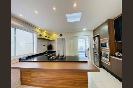 Casa de condomínio à venda com 325m², 4 quartos e 4 vagas Casa de condomínio à venda com 325m², 4 quartos e 4 vagasFoto 46