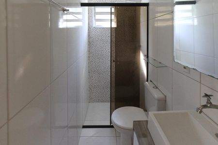 Apartamento à venda com 50m², 2 quartos e sem vaga Apartamento à venda com 50m², 2 quartos e sem vagaBanheiro