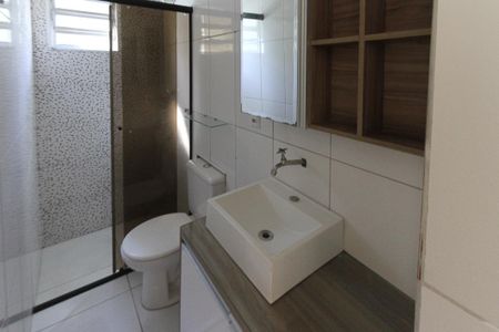 Apartamento à venda com 50m², 2 quartos e sem vaga Apartamento à venda com 50m², 2 quartos e sem vagaBanheiro