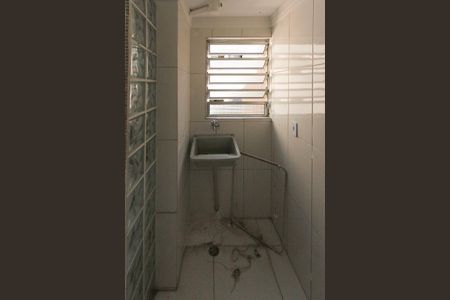 Apartamento à venda com 50m², 2 quartos e sem vaga Apartamento à venda com 50m², 2 quartos e sem vagaLavanderia