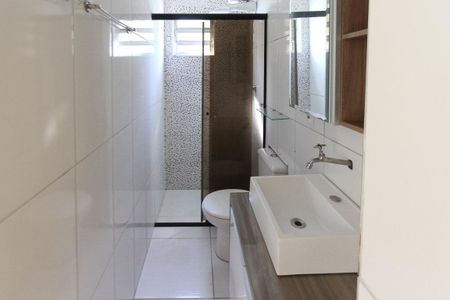 Apartamento à venda com 50m², 2 quartos e sem vaga Apartamento à venda com 50m², 2 quartos e sem vagaBanheiro