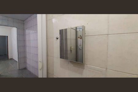 Casa para alugar com 70m², 1 quarto e sem vaga Casa para alugar com 70m², 1 quarto e sem vagaBanheiro