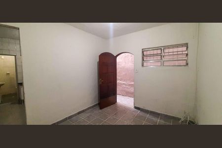 Casa para alugar com 70m², 1 quarto e sem vaga Casa para alugar com 70m², 1 quarto e sem vagaSala