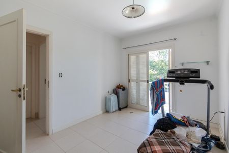 Casa à venda com 302m², 4 quartos e 3 vagas Casa à venda com 302m², 4 quartos e 3 vagasSuite 1