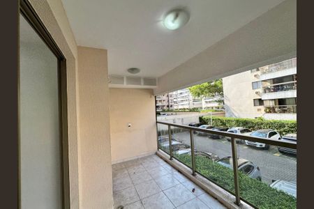 Apartamento à venda com 60m², 2 quartos e 1 vagaVaranda