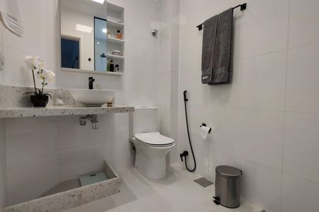 Apartamento à venda com 60m², 2 quartos e sem vagaBanheiro Social