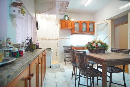 Apartamento à venda com 100m², 2 quartos e sem vagaCozinha