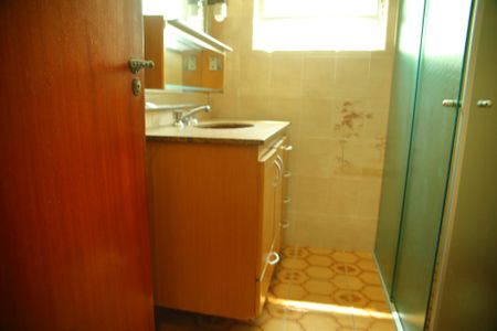 Casa à venda com 173m², 3 quartos e 2 vagasBanheiro Social