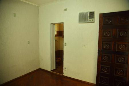 Casa à venda com 173m², 3 quartos e 2 vagasQuarto de Serviço