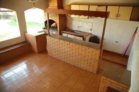 Casa à venda com 173m², 3 quartos e 2 vagasChurrasqueira 