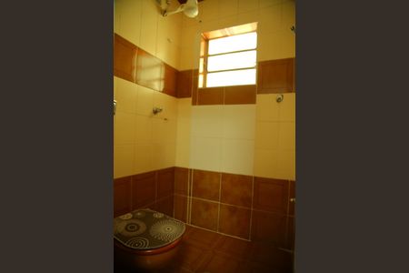 Casa à venda com 173m², 3 quartos e 2 vagasBanheiro de Serviço