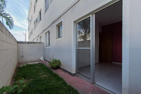 Apartamento para alugar com 56m², 2 quartos e 1 vaga Apartamento para alugar com 56m², 2 quartos e 1 vagaVaranda Quarto 2
