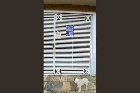 Casa à venda com 230m², 3 quartos e 3 vagasFachada