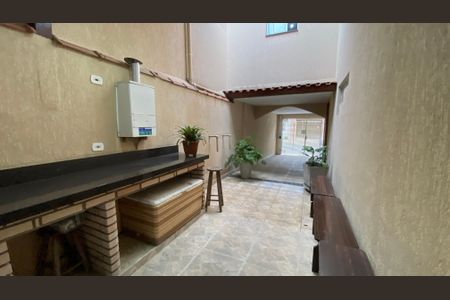 Casa à venda com 230m², 3 quartos e 3 vagasQuintal