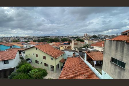 Casa à venda com 230m², 3 quartos e 3 vagasQuarto - Área de Serviço Vista