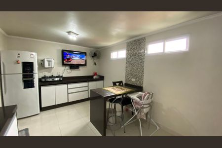 Casa à venda com 230m², 3 quartos e 3 vagasCozinha