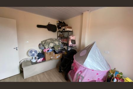 Casa à venda com 230m², 3 quartos e 3 vagasQuarto - Área de Serviço