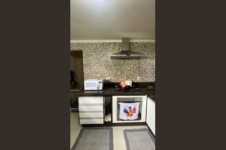 Casa à venda com 230m², 3 quartos e 3 vagasCozinha