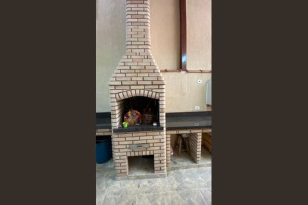 Casa à venda com 230m², 3 quartos e 3 vagasQuintal