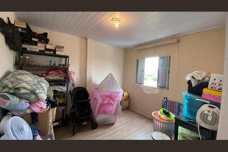 Casa à venda com 230m², 3 quartos e 3 vagasQuarto - Área de Serviço