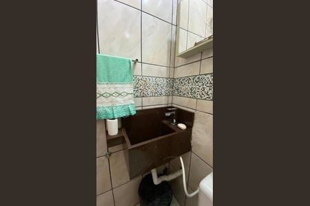 Casa à venda com 230m², 3 quartos e 3 vagasBanheiro de Serviço