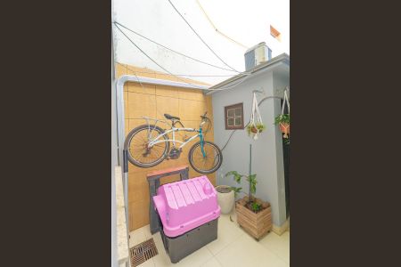 Casa à venda com 104m², 3 quartos e 3 vagasVaranda