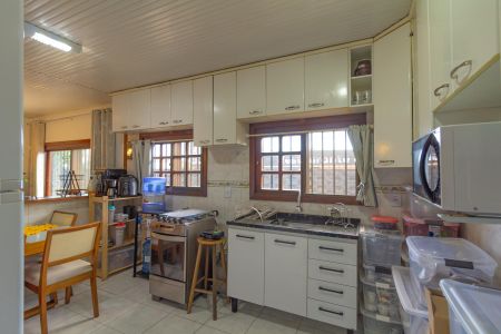 Casa à venda com 104m², 3 quartos e 3 vagasCozinha